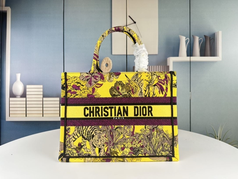 Dior Shopping Bags